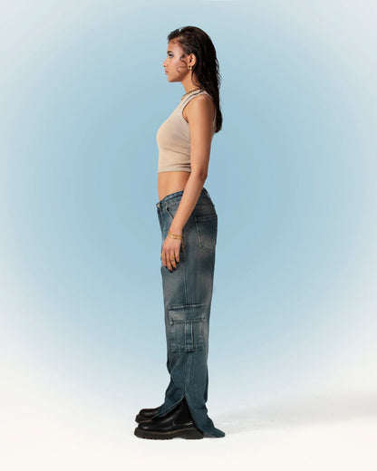 Cargo Pocket Wide-Leg Denim Jeans with Faded Wash and Side Slits