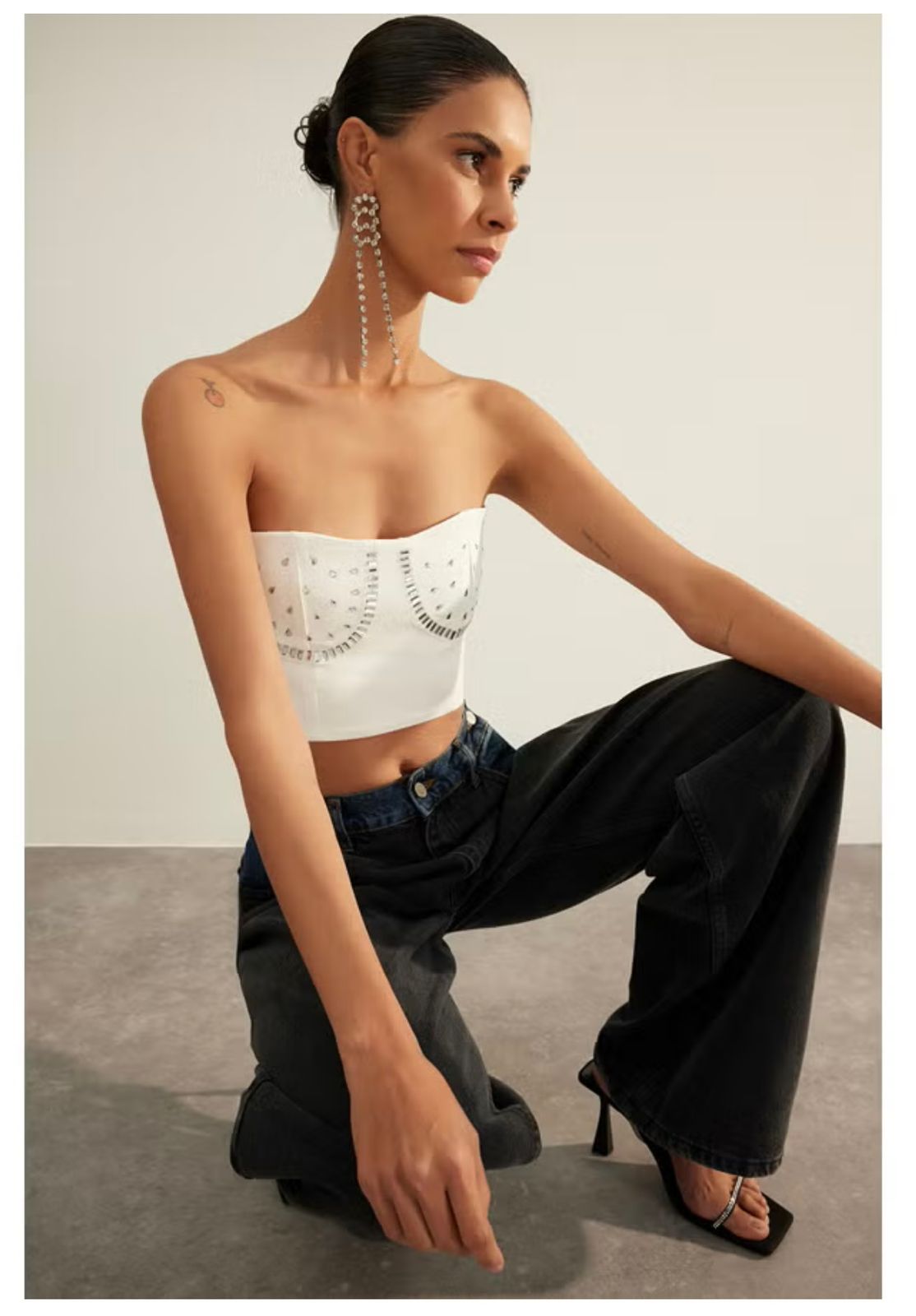 Elegant Strapless White Bustier Top with Embellished Silver Stud Details